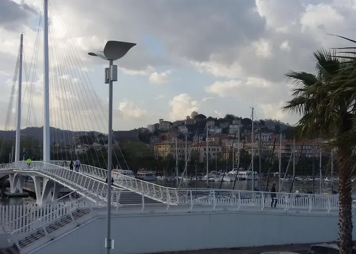 La Casa Dei Dipinti Delle Cinque Terre شقة